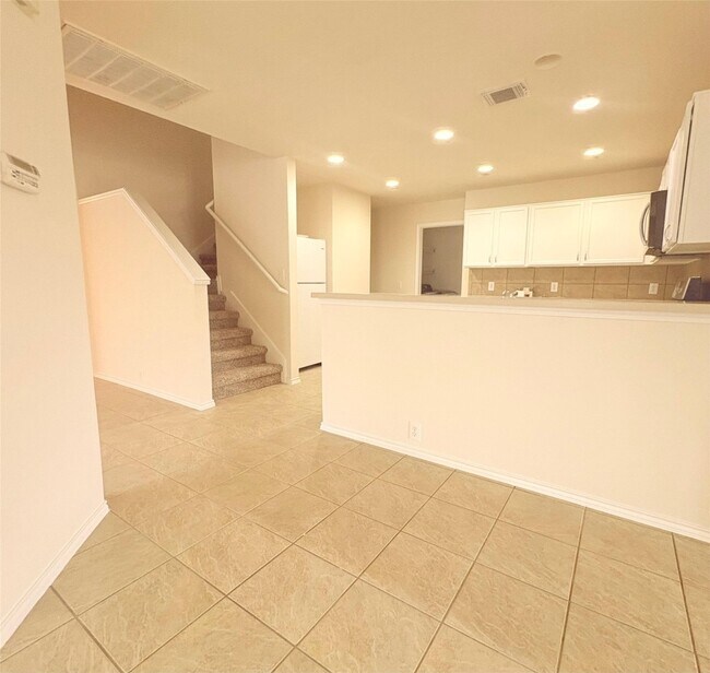 Foto del edificio - 5818 Kenwood