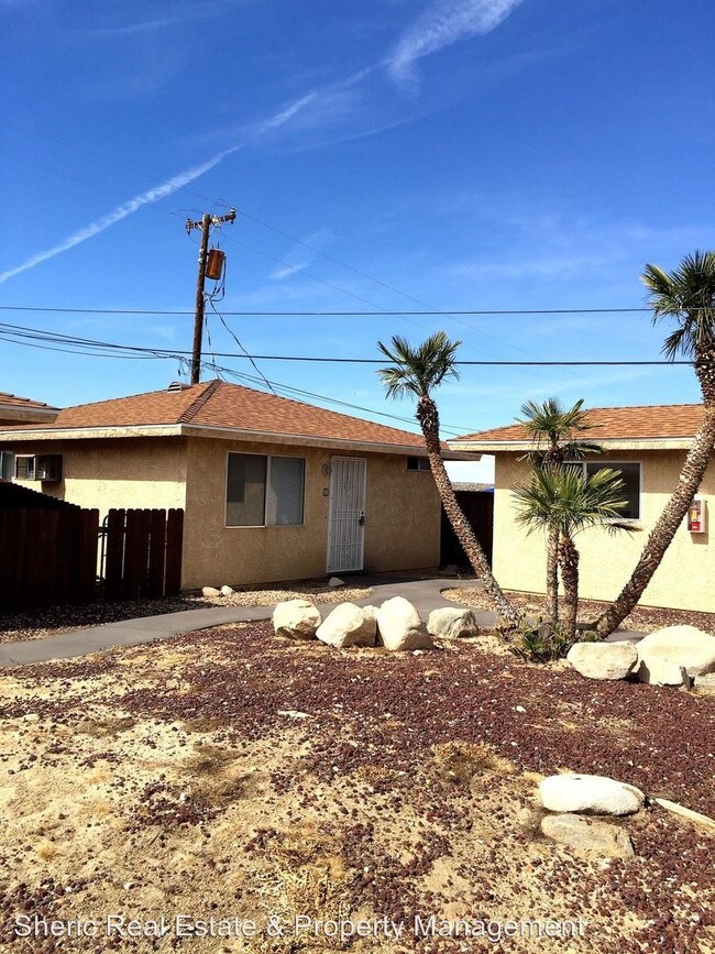 Foto del edificio - 1 br, 1 bath House - 60116 Adobe Drive #C