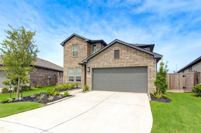 Building Photo - 9406 Dearborn Creek Dr