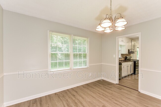 Foto del edificio - 3666 Columbia Pkwy