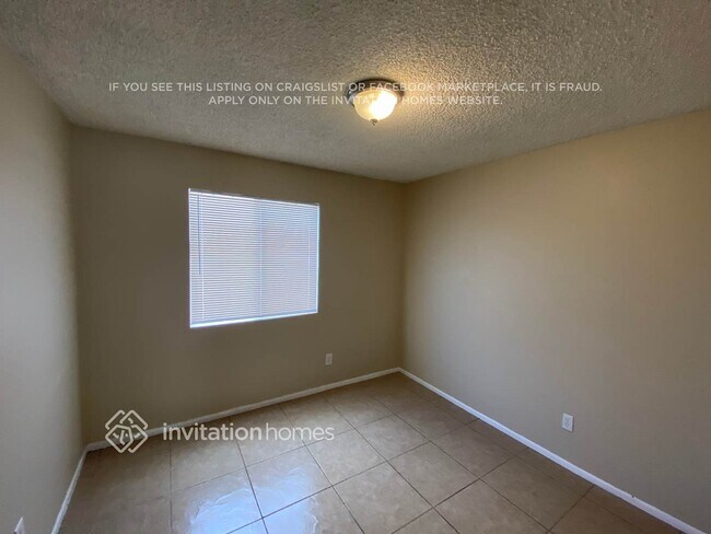 Foto del edificio - 8223 W Hazelwood St