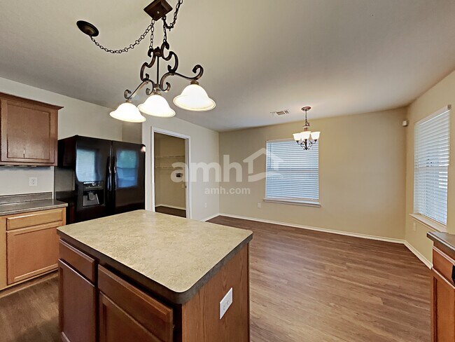 Foto del edificio - 8902 Olmstead Park