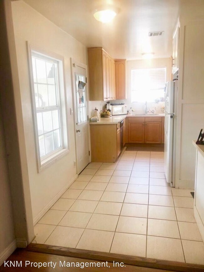 3 br, 1 bath House 14618 Spinning Ave House for Rent in Gardena, CA