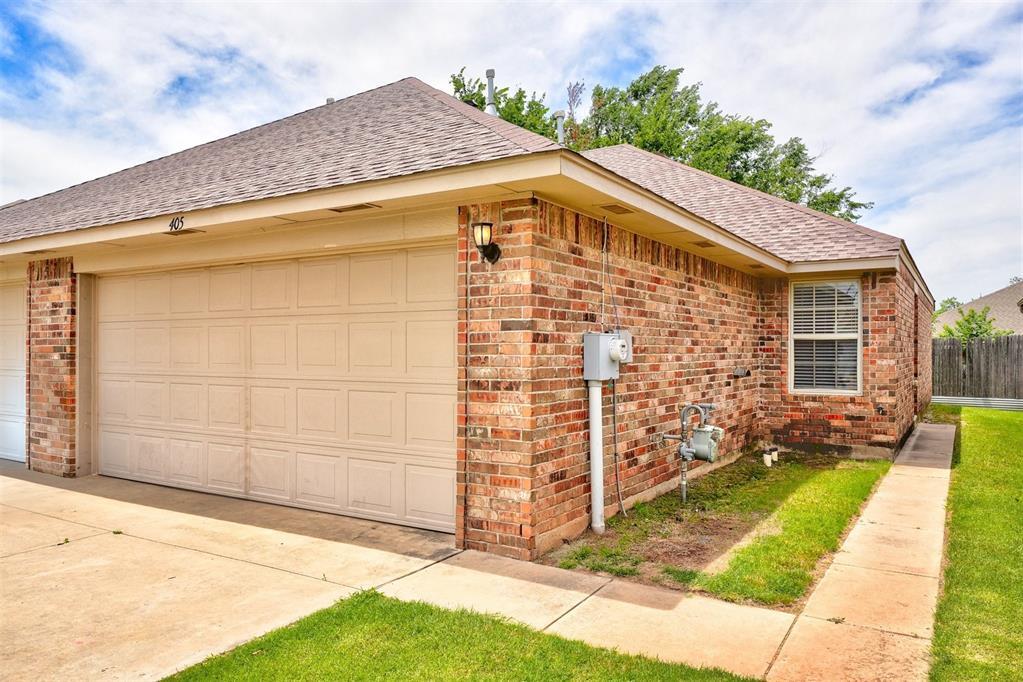 405 Sterling Pointe Way, Edmond, OK 73003 Townhome Rentals in Edmond