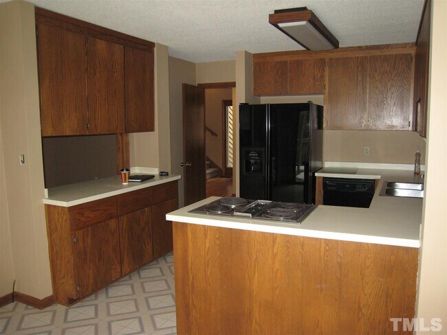 Foto del edificio - 84 Stoneridge Rd