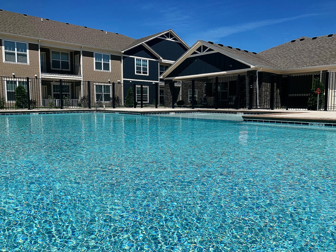 Park ThirtyThree Apartments Goshen, IN