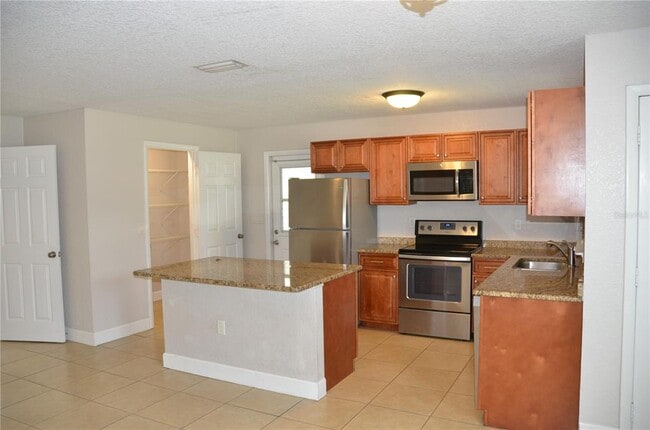 Foto del edificio - 1602 Lancaster Ave