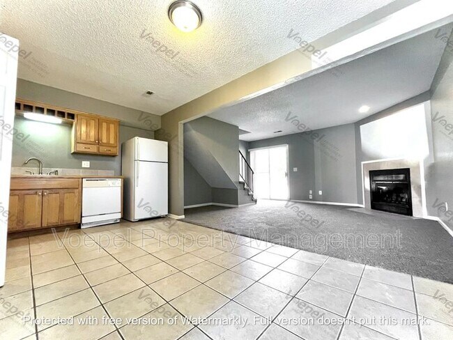 Building Photo - 307 NE Cedar Ct