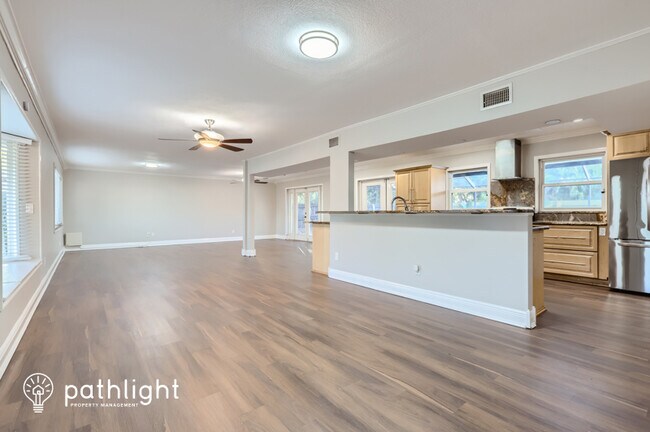 Building Photo - 6708 Ralston Beach Cir