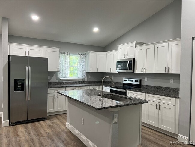 Building Photo - 9065 N Travis Dr