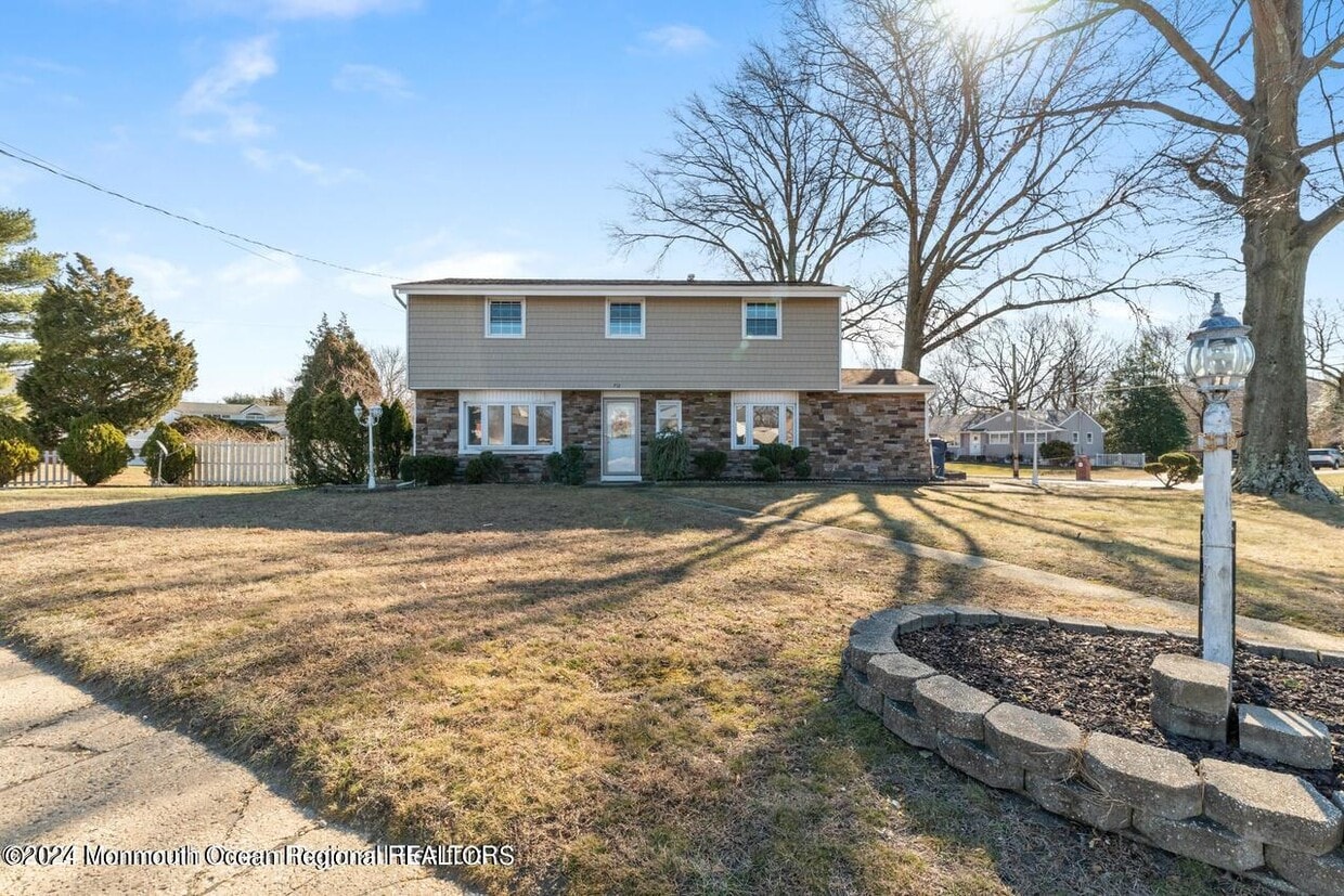 712 W Park Ave, Ocean Township, NJ 07755 House Rental in Ocean