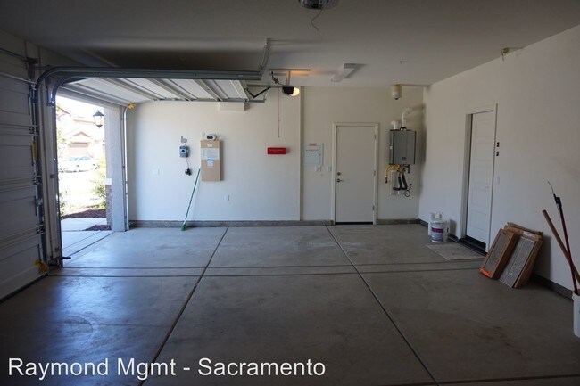 Foto del edificio - 4 br, 2.5 bath House - 9522 Bryan Hall Way