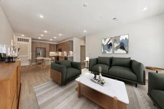 Building Photo - 4802 S Congress Ave