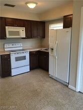 Building Photo - 912 San Remo Ave