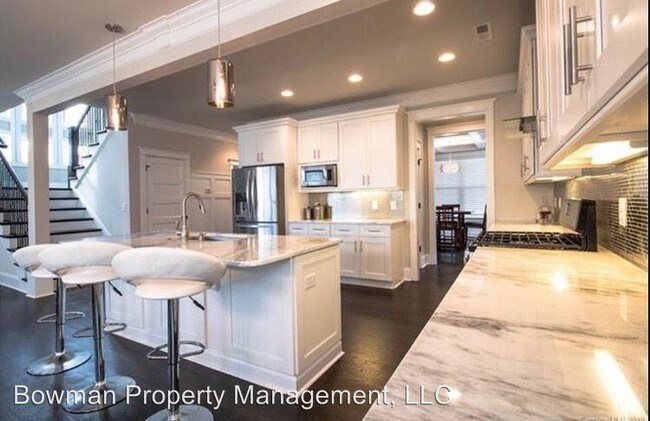 Foto del edificio - 4 br, 3 bath House - 322 Flint Street