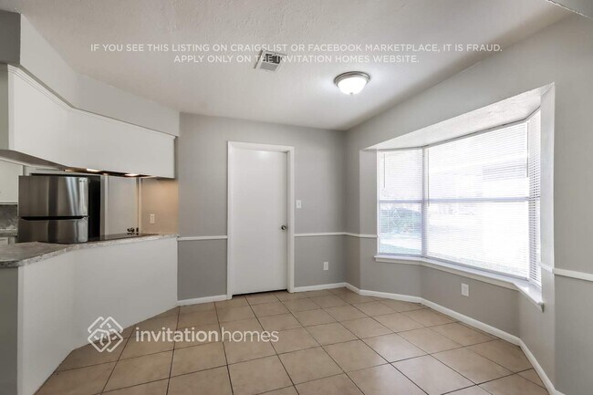 Building Photo - 29114 Raestone St