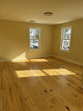 Building Photo - 14 Orchard St