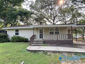 Building Photo - 9780 Segers Rd