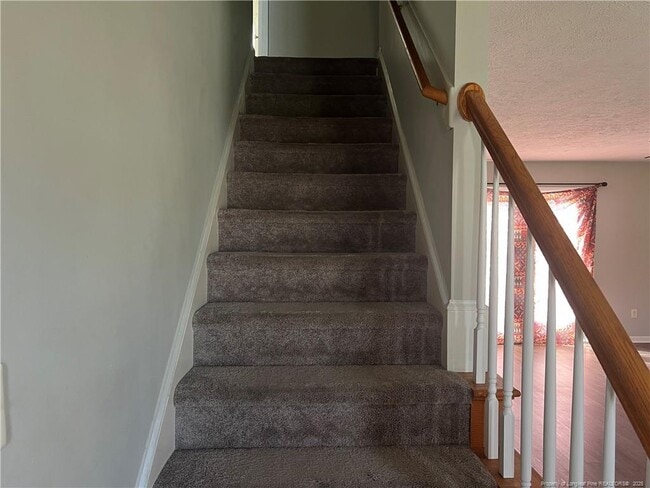 Foto del edificio - 1766 Cherrypoint Dr