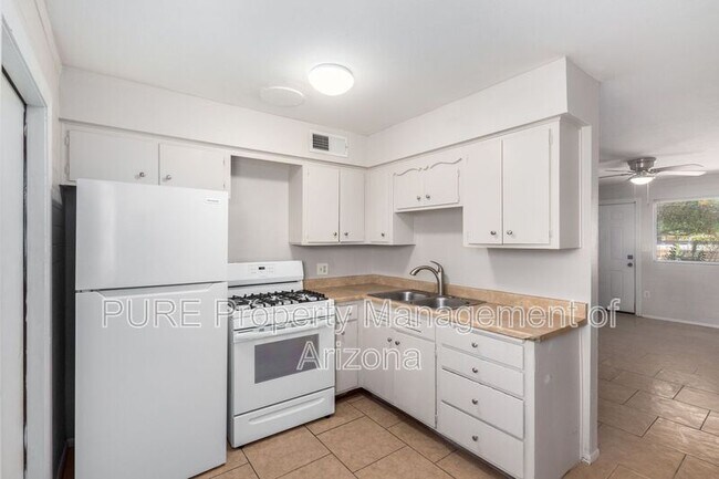 Foto del edificio - 3202 N 66th St