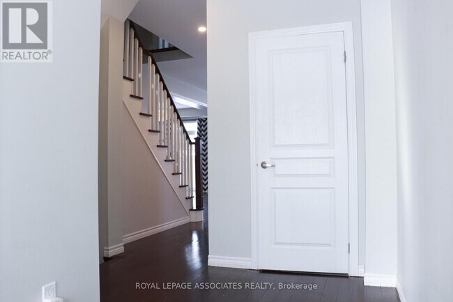 Photo du bâtiment - 59 Hawke Cres