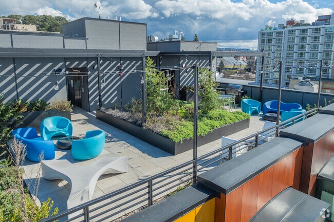 Roof Deck - Rise at Berkeley
