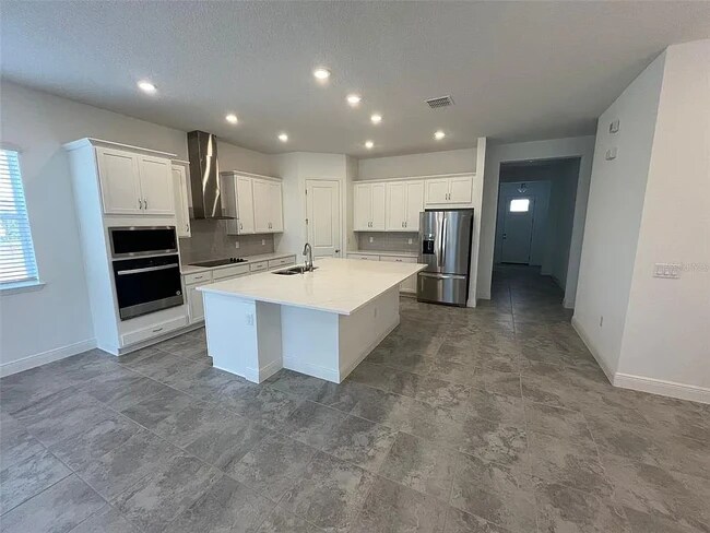 COCINA GOURMET - 3118 FIshpond Ln