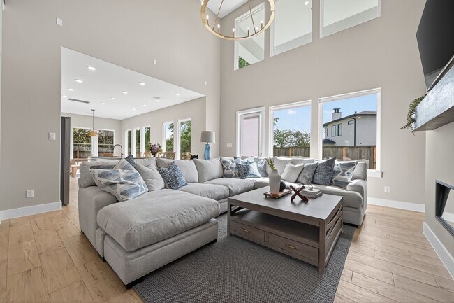 Foto del edificio - 7507 Faldo Dr