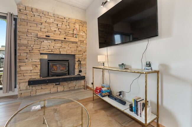 Foto del edificio - 52 Storm Meadows Dr