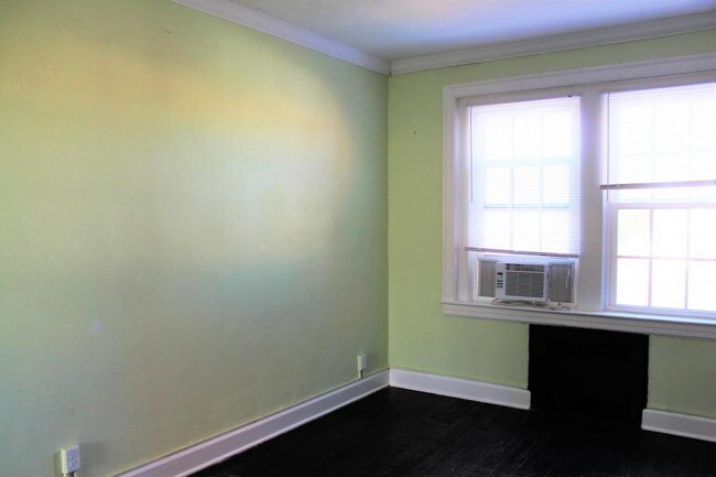 Foto del edificio - 1011 N. Main St. Apt. A9