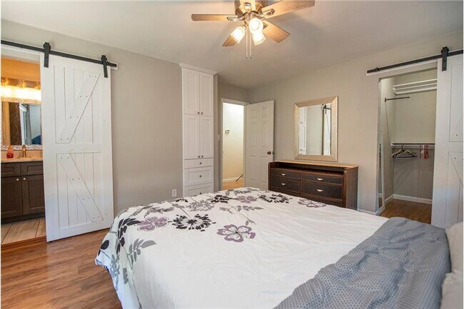 Building Photo - 1149 Warner Hall Dr