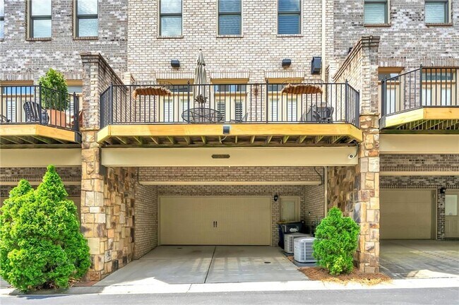 Foto del edificio - 3676 Brookhaven Manor Crossing NE