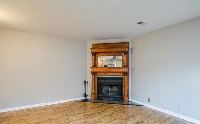 Building Photo - 1445 Adams St
