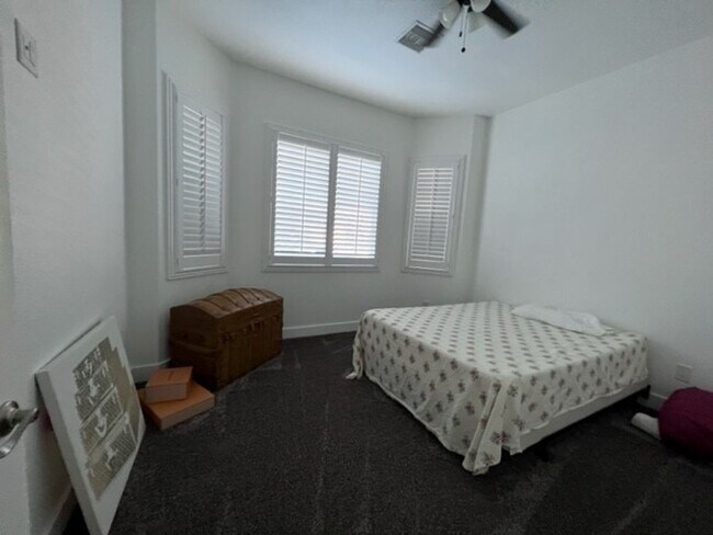 Foto del edificio - Custom Built 2022 F3BR Custom Home/Include...