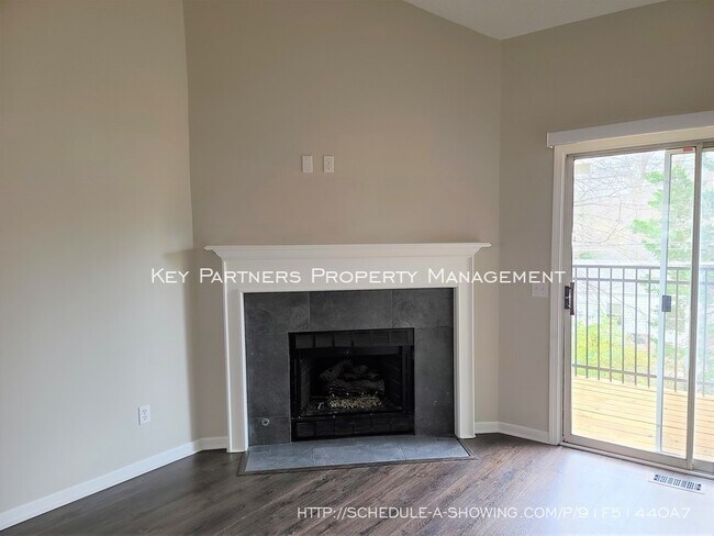 Building Photo - 6829 W 76th St - 2 Bed 2 Bath Remodel!