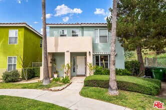 Building Photo - 1414 Kemmett Ct