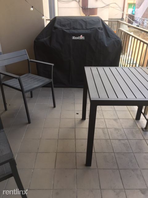 Foto del edificio - 167 Java St