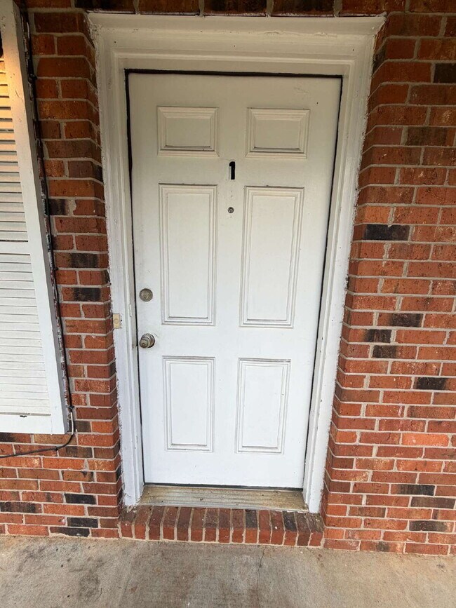 Foto del edificio - Apt for rent in Midland City, AL
