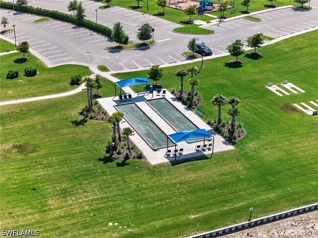 Foto del edificio - 14930 Blue Bay Cir