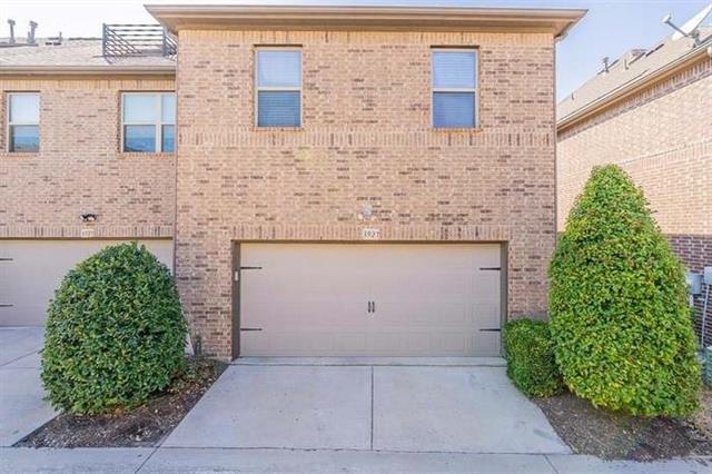 Building Photo - 3927 Cascade Sky Dr