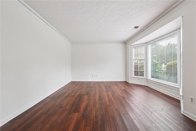 Building Photo - 1416 Manchester Ct SW
