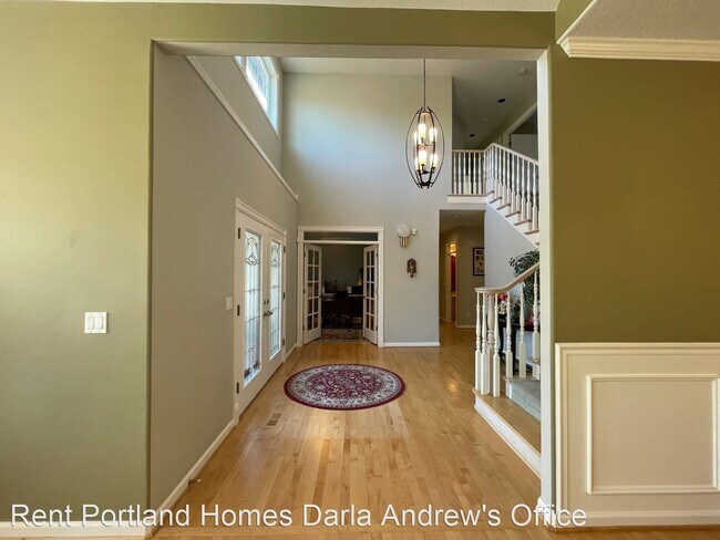 Foto del edificio - 4 br, 2.5 bath House - 12844 NW Lorraine Dr.