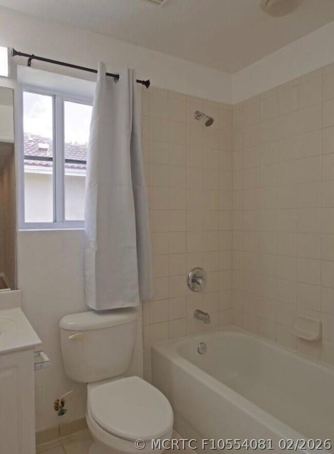 Foto del edificio - 6030 SW 19th Pl