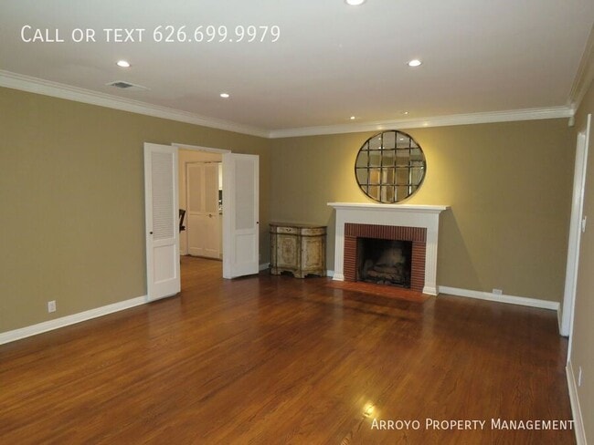 Foto del edificio - 1212 N Story Pl