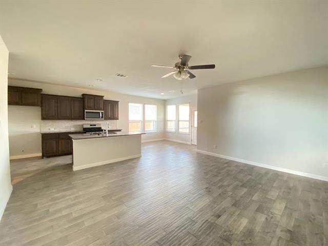 Building Photo - 9104 Fescue Dr