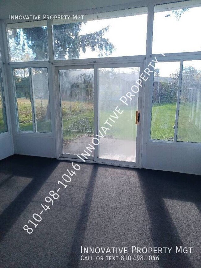 Foto del edificio - 5288 Richfield-