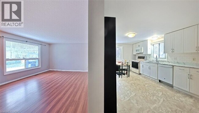 Photo du bâtiment - 30 Amos Ave