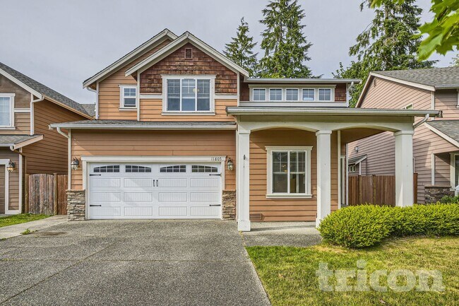 Building Photo - 11805 1st Pl SE