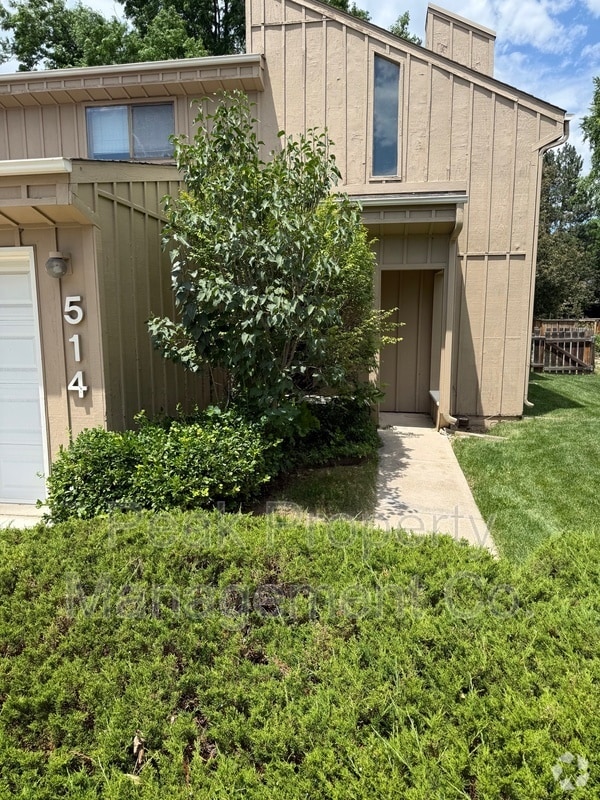 Building Photo - 514 Strachan Dr