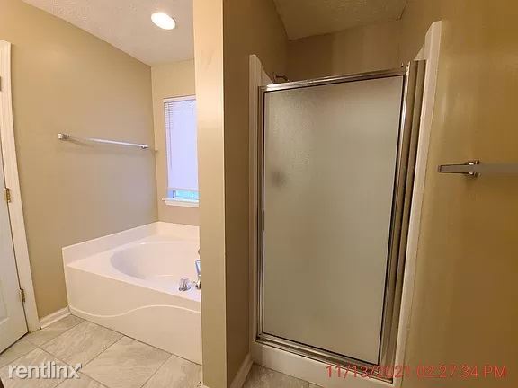Foto del edificio - 3 br, 2 bath House - 115 Autumn Cv